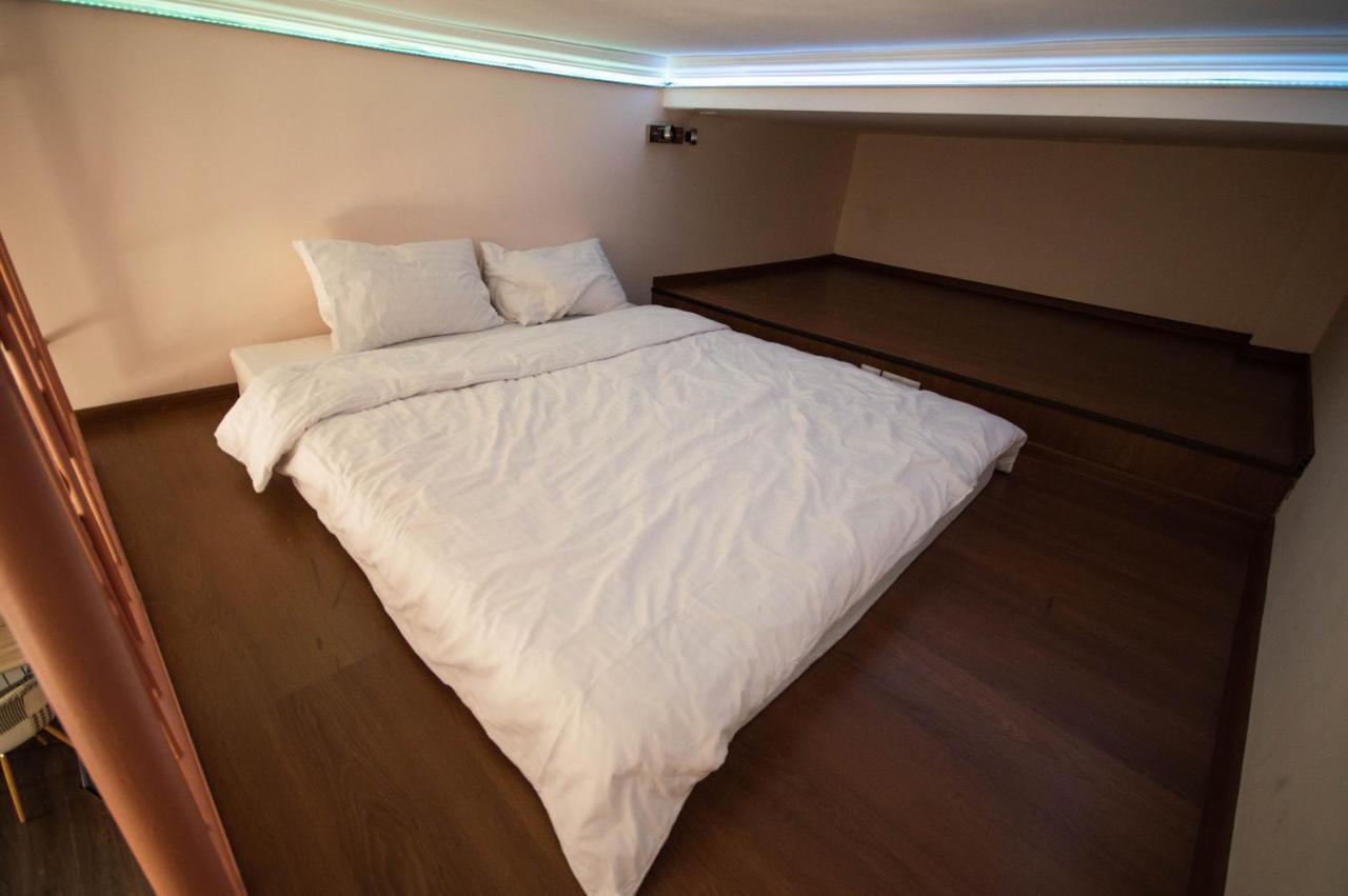 Kyiv Rouge Apartment Luaran gambar